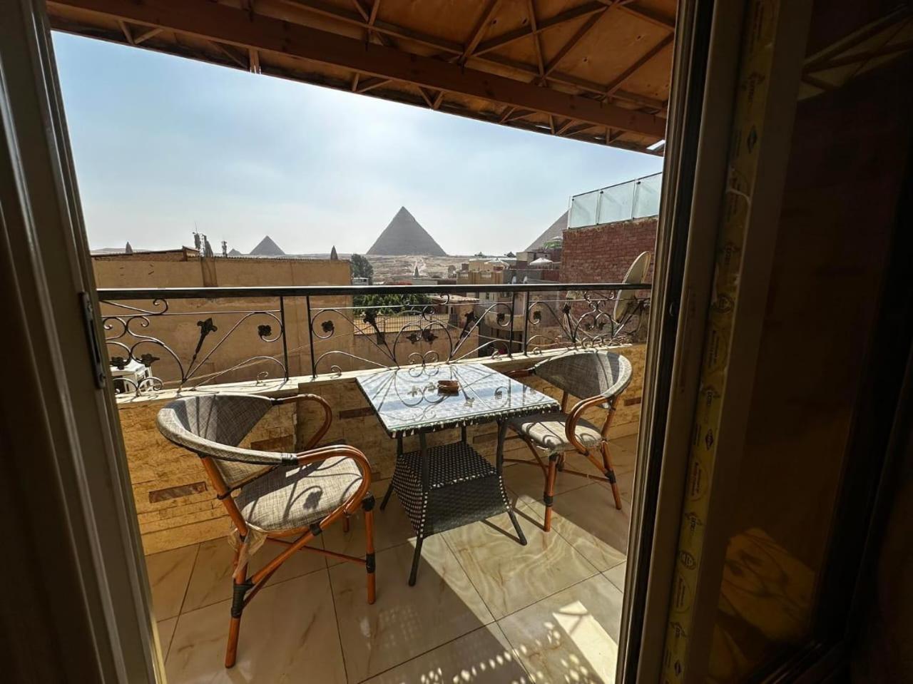 Narmer Pyramids View Kafrat al Jabal Bagian luar foto
