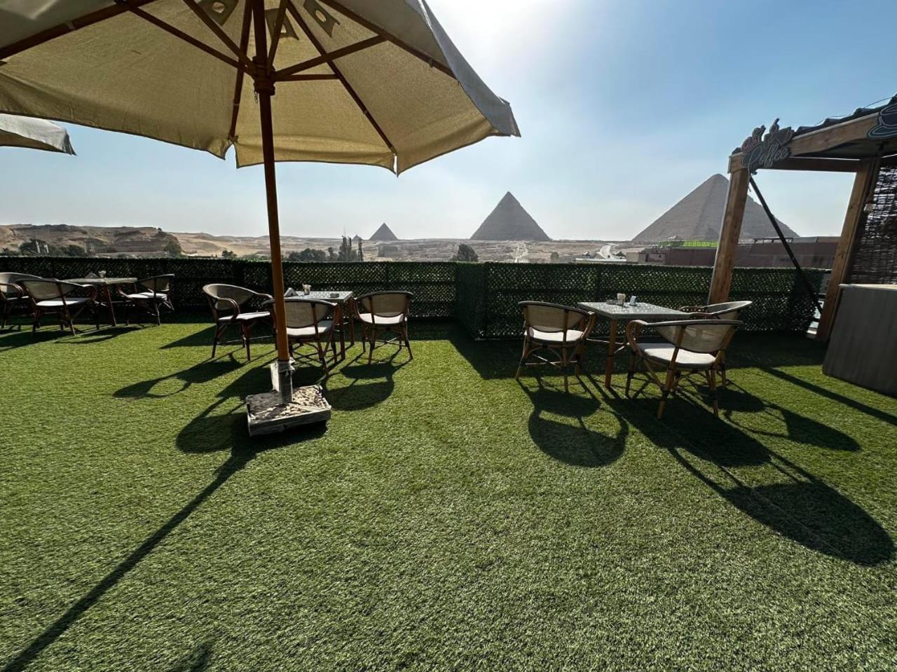 Narmer Pyramids View Kafrat al Jabal Bagian luar foto